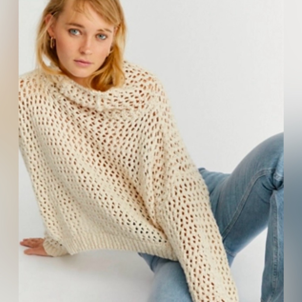 Cream Open-Knit Turtleneck Sweater - Women